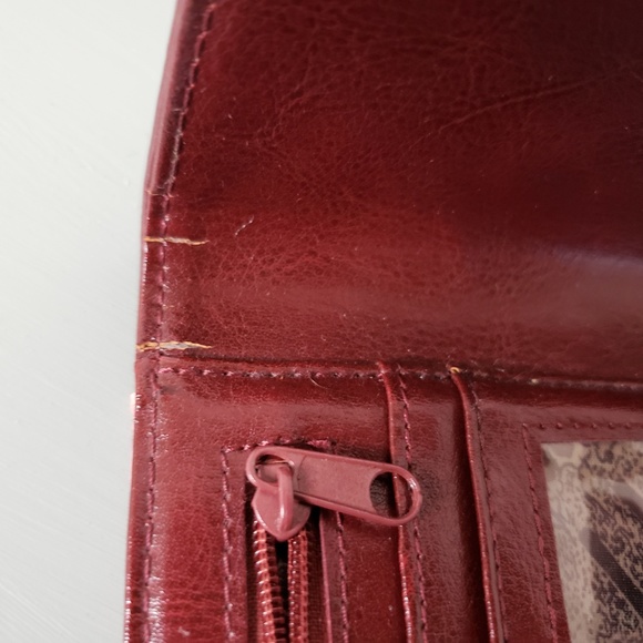 Pink Wallet - Picture 7 of 8